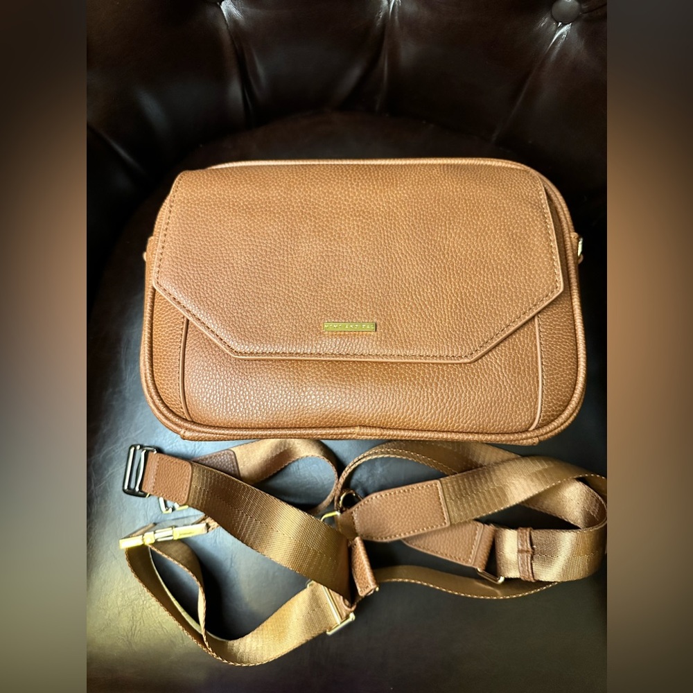 Mimi and Pal Harper large pump fanny pack
